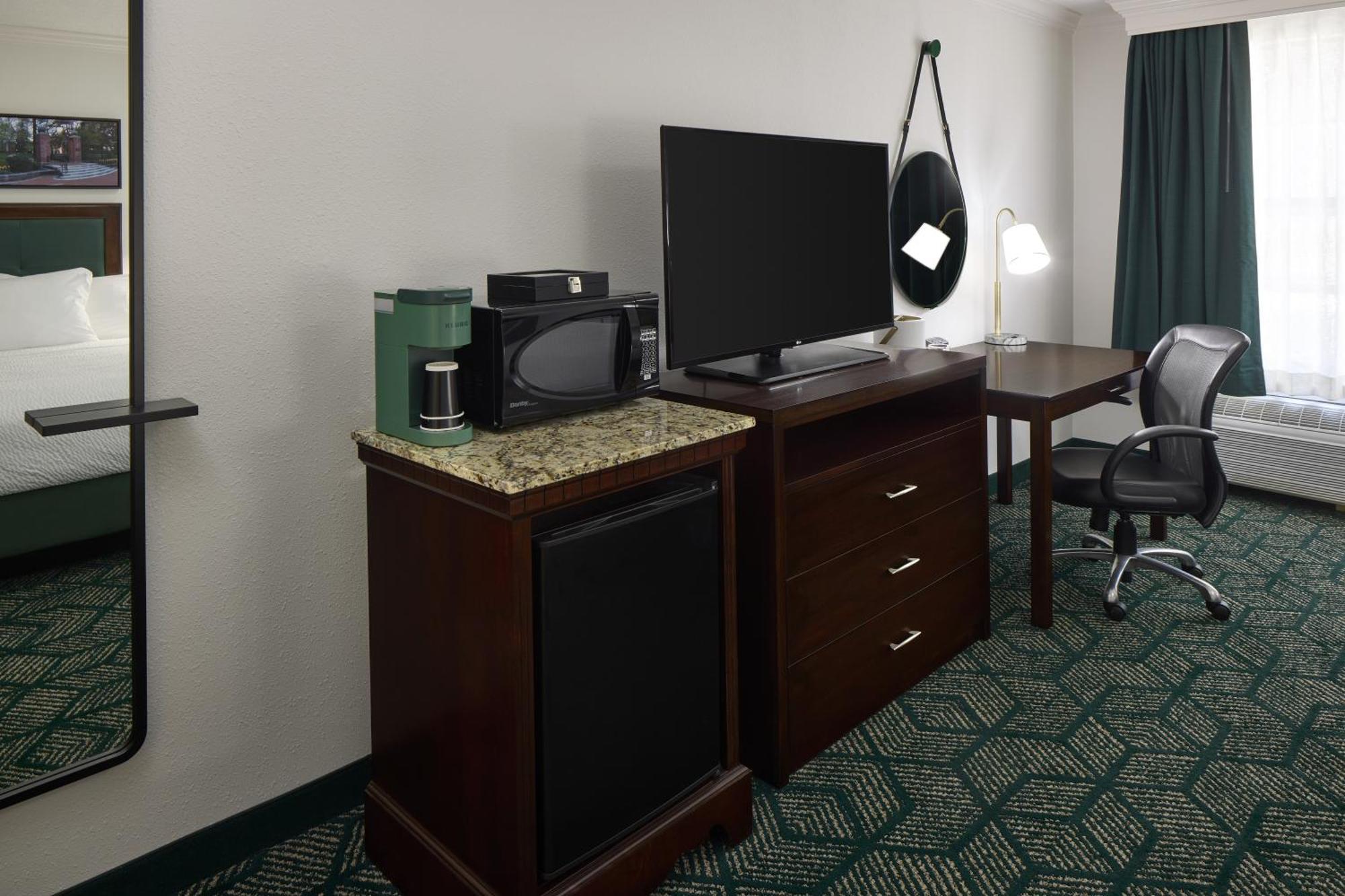 Ohio University Inn And Conference Center Атенс Экстерьер фото