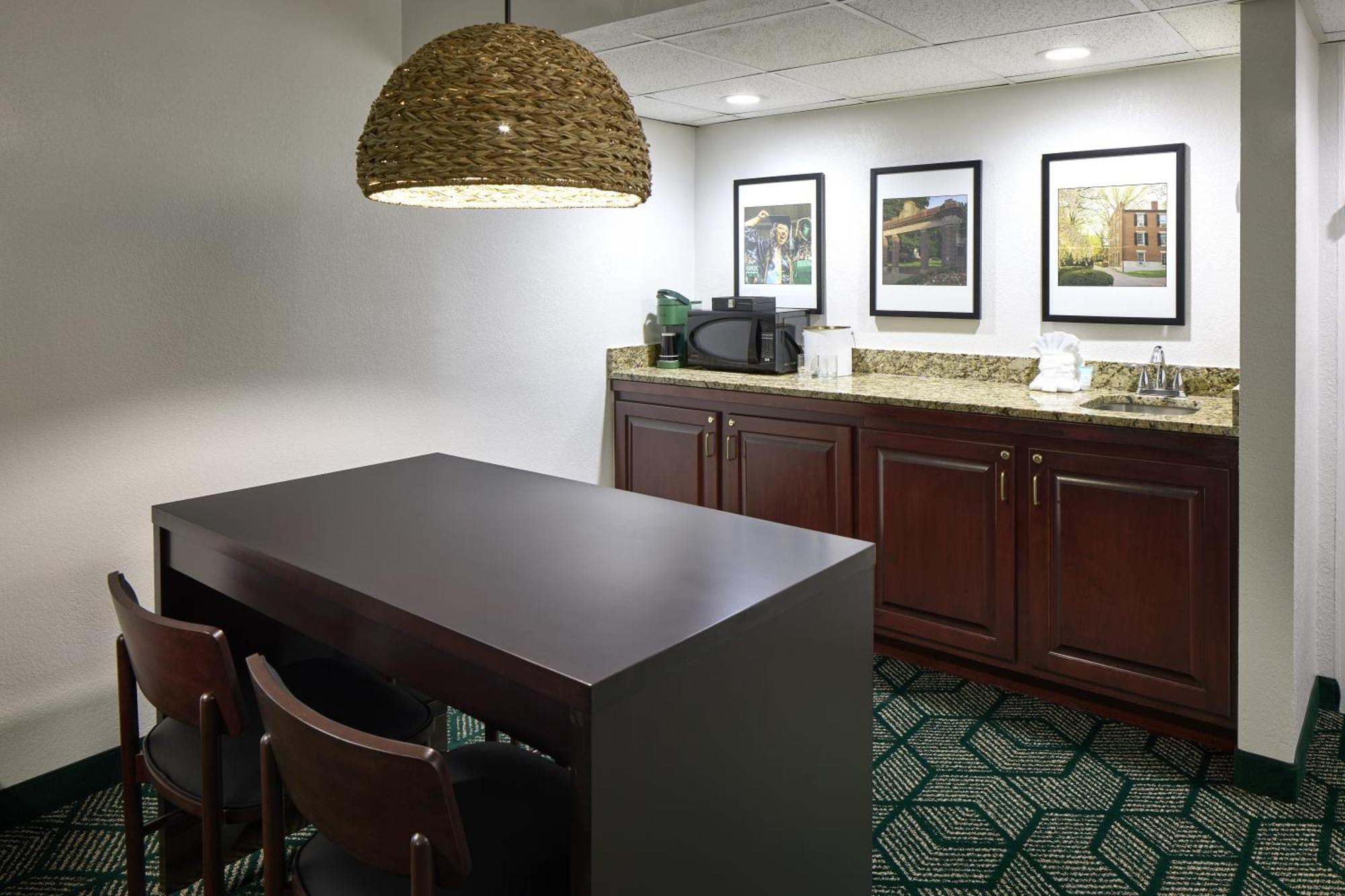 Ohio University Inn And Conference Center Атенс Экстерьер фото